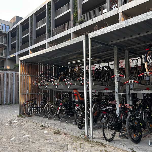 Fietsparkeeroplossing in IJburg, Amsterdam
