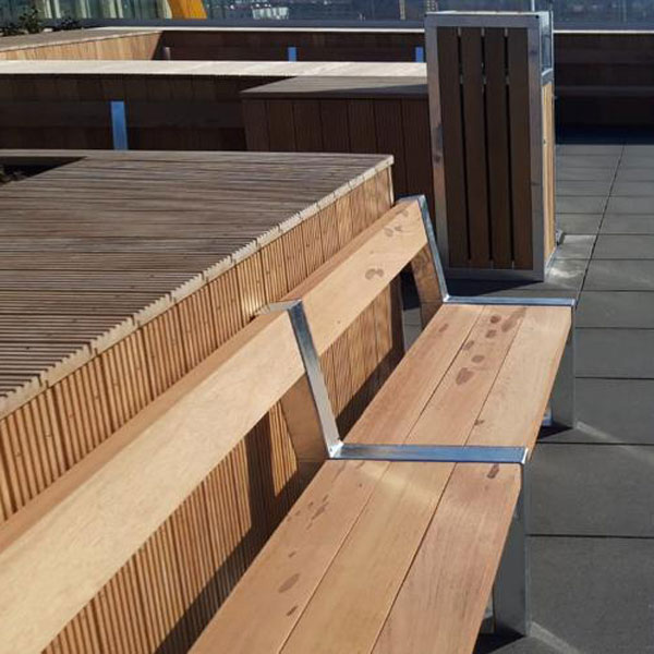 112534 straatmeubilair dakterras buitenbank poefjes picknickset scooter parkeerplaats