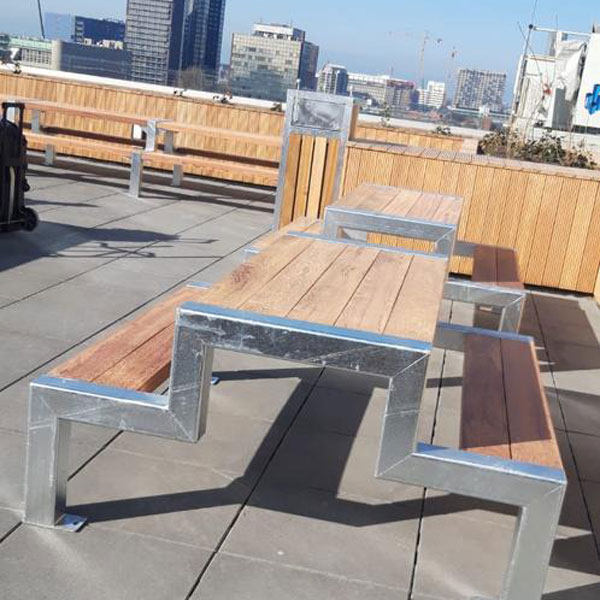 112534 straatmeubilair dakterras buitenbank poefjes picknickset scooter parkeerplaats