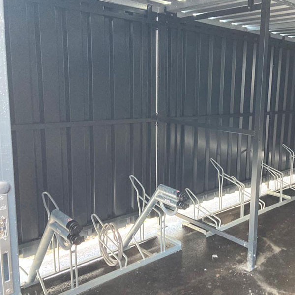 114630 overkapping fietsoverkapping berging pauzeruimte rokersruimte fietsenrek