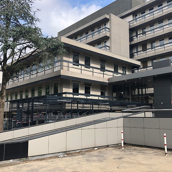 Compact fietsparkeren bij Hogeschool Amsterdam
