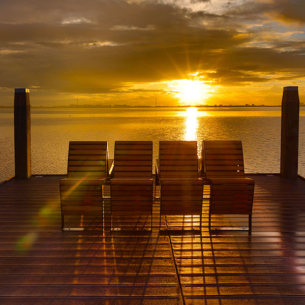 117554 straatmeubilair buitenbank zitbank sofa ligstoel