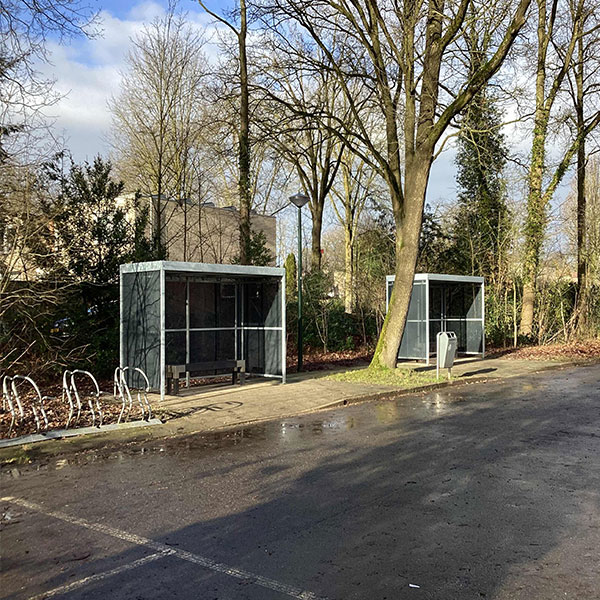 FalcoLok overkapping in gebruik als abri