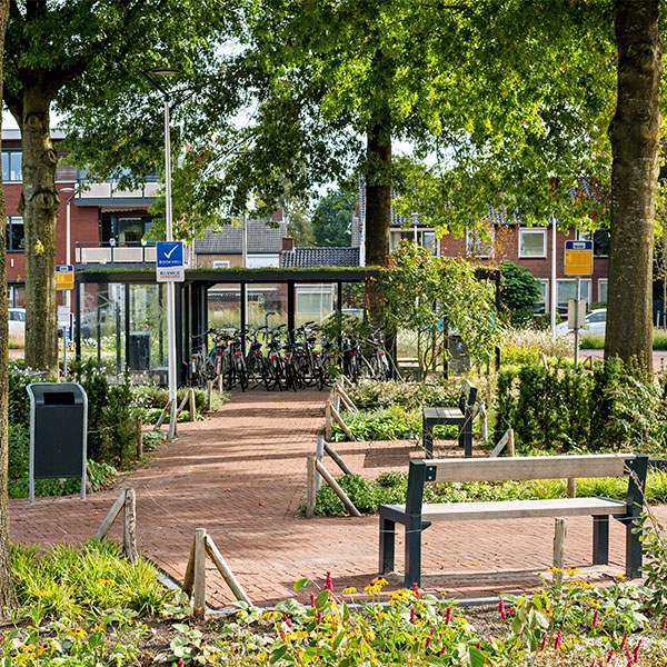 Herinrichting busstation Westerhaar met fietsoverkapping en wachtruimte