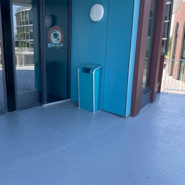 128572 straatmeubilair afvalbak