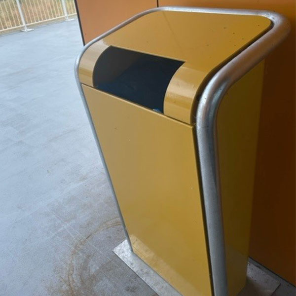 128572 straatmeubilair afvalbak