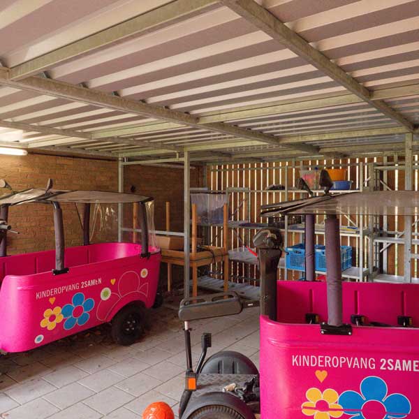 131620 overkapping stint kinderdagverblijf