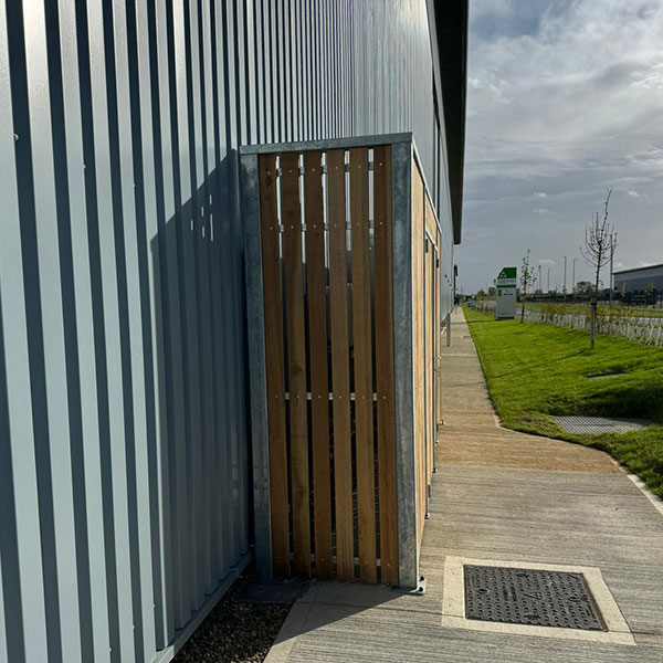 129998 overkapping berging