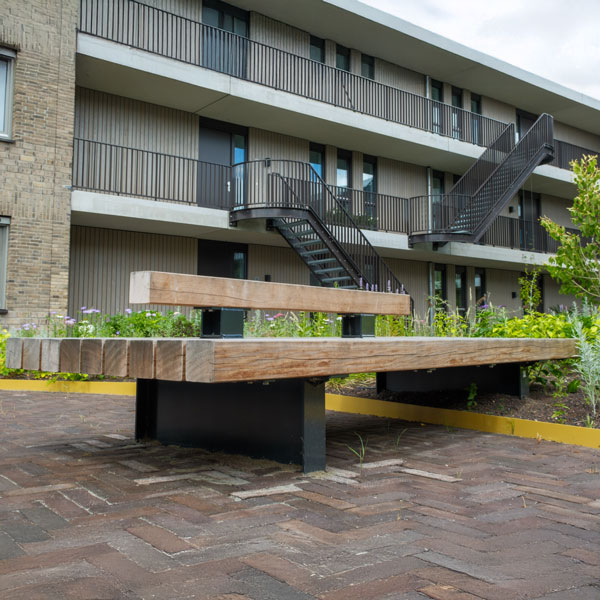  134756 straatmeubilair buitenbank zitbank