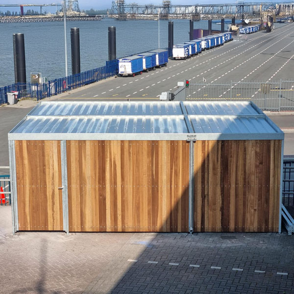 Nieuwe FalcoLok 500-overkapping op de Waddenpromenade in Harlingen