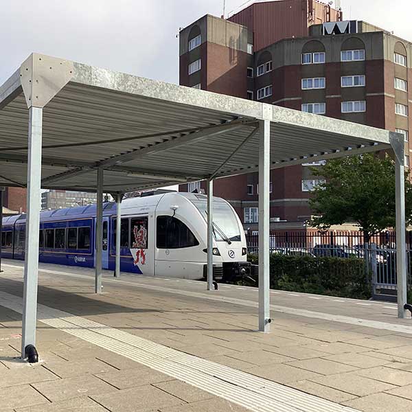 136630 overkapping pauzeruimte station