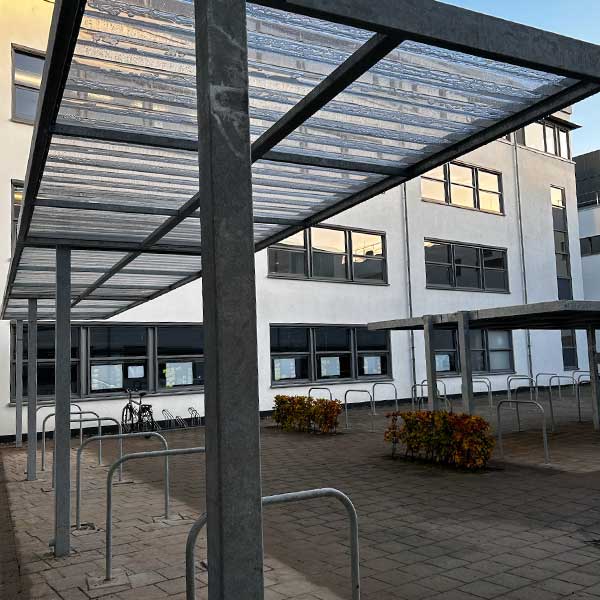 137478 fietsparkeren fietsoverkapping fietsaanleunbeugels fietsnietjes