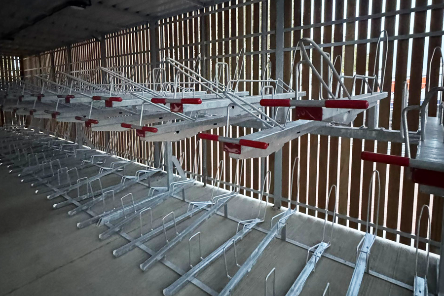 141903 fietsparkeren fietsoverkapping fietsaanleunbeugels 