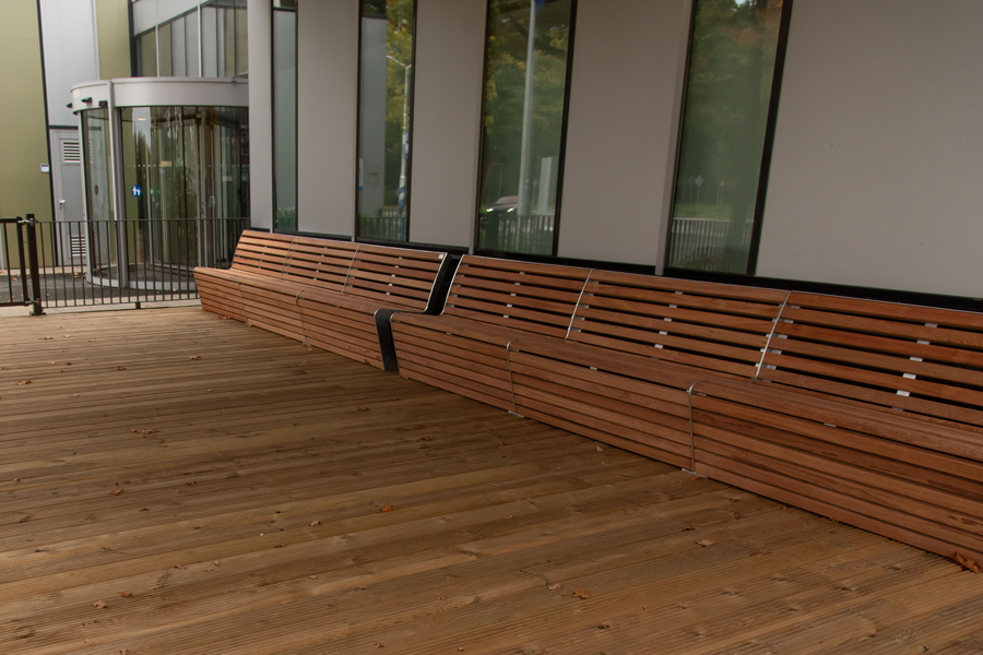 143507 straatmeubilair buitenbank schoolplein