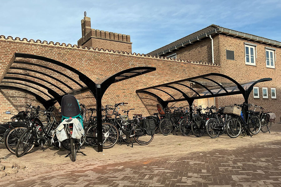 144656 fietsparkeren fietsoverkapping aanbindvoorziening