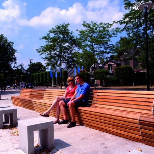 straatmeubilair zitbank buitenbank parkbank FalcoLinea