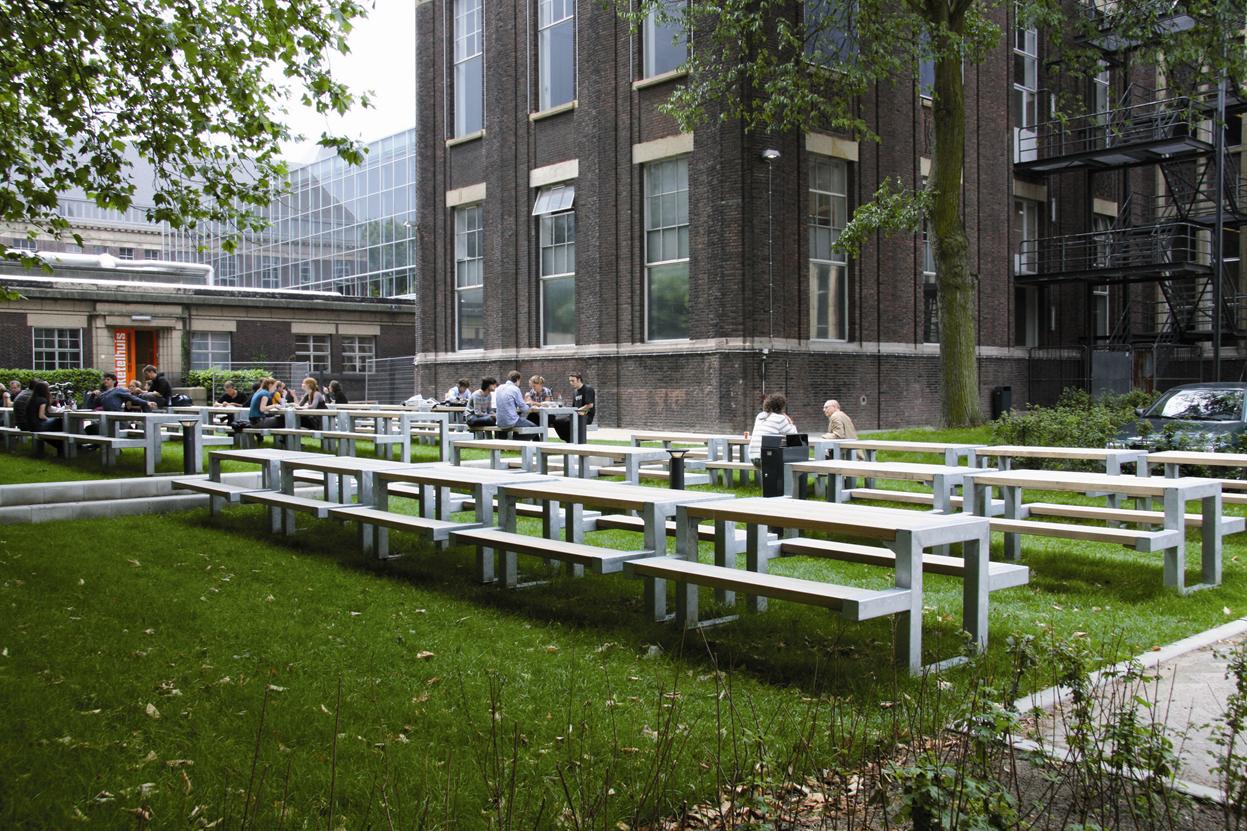 Picknicken bij de TU Delft