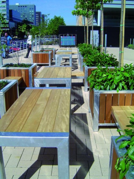 17453 straatmeubilair zitbank buitenbank plantenbak dakterras Amsterdam FalcoBloc