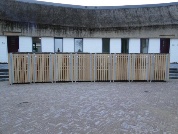 Elk seizoen een ander groendak met Falco