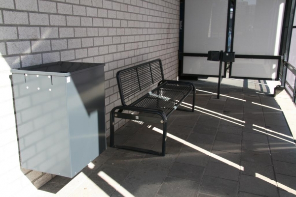 46696 straatmeubilair overkapping rokersruimte rokersoverkapping parkbank zitbank asbak