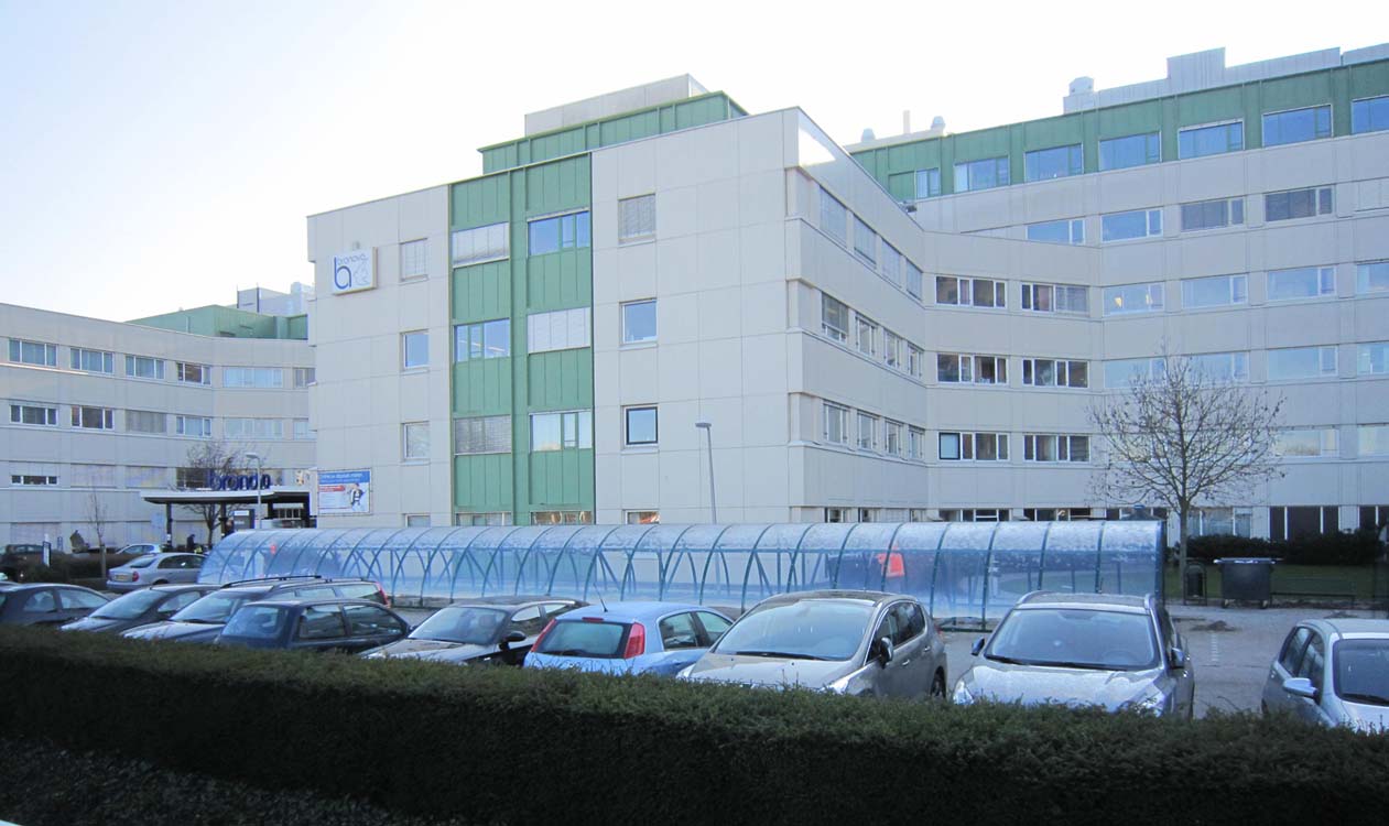 fietsparkeren fietsoverkapping fietsenstalling fietsenrek FalcoQuarter Ziekenhuis