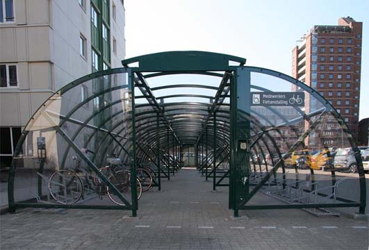 fietsparkeren fietsoverkapping fietsenstalling fietsenrek FalcoQuarter Ziekenhuis