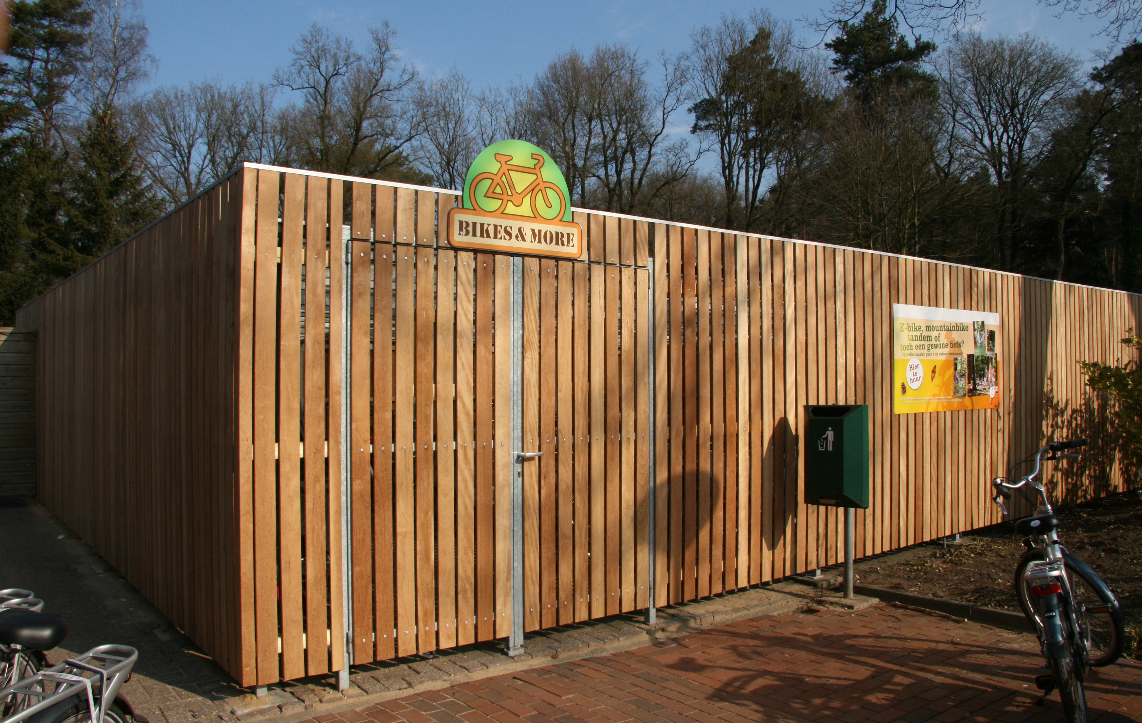 fietsparkeren fietsoverkapping overkapping fietsenstalling fietsenrek Landal 