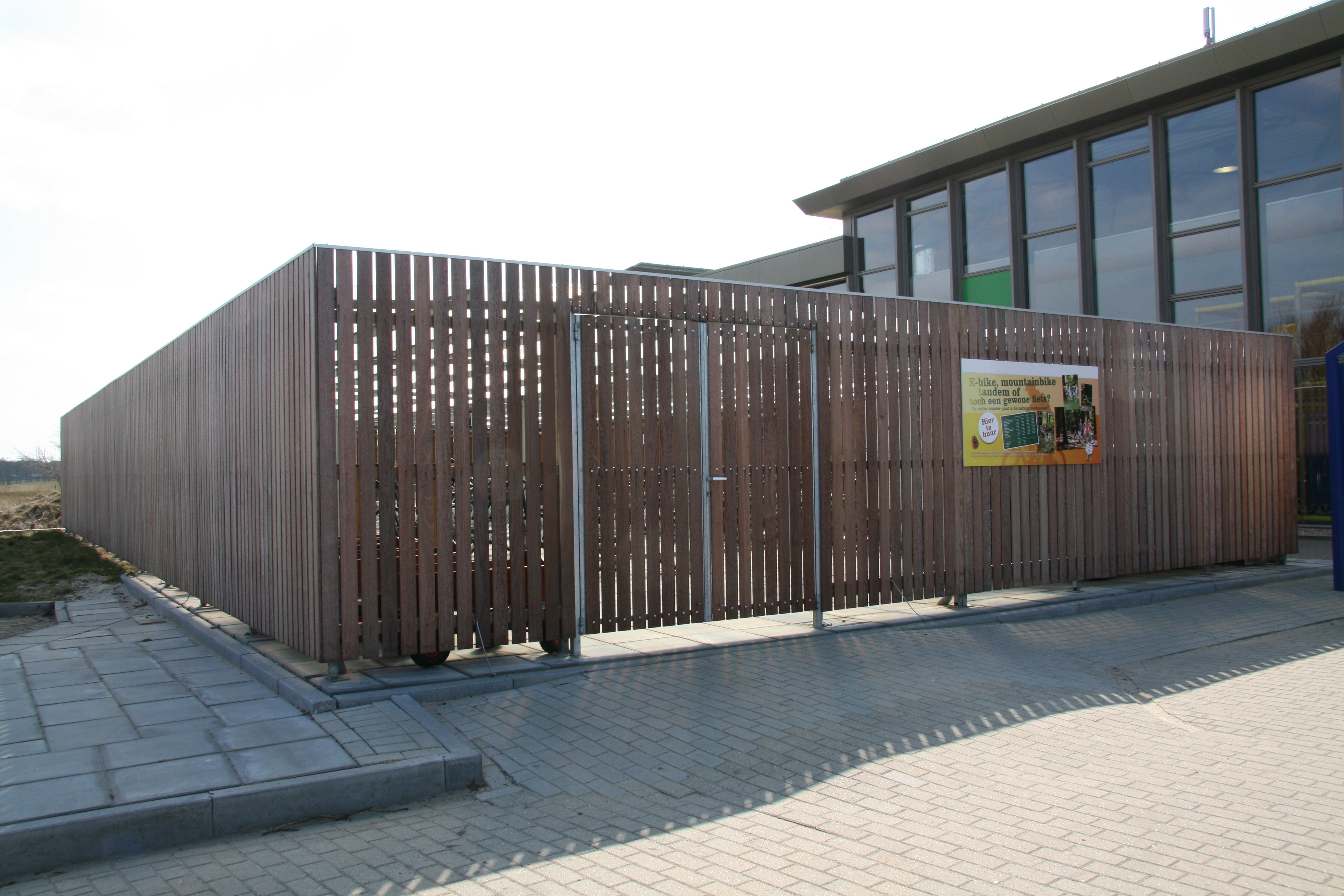 fietsparkeren fietsoverkapping overkapping fietsenstalling fietsenrek Landal 