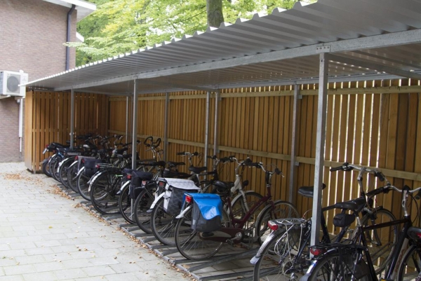 Falco buiteninrichting voor Burgers' Zoo