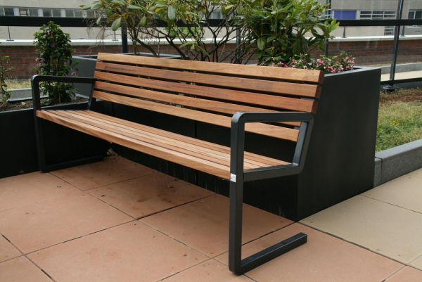 traatmeubilair buitenbank zitbank FalcoNine