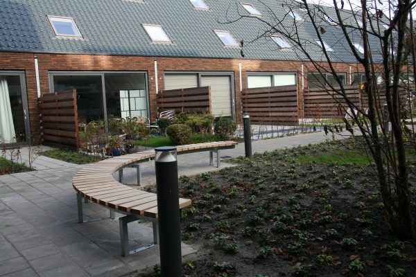 FalcoSinus bankelementen voor binnentuin in Haarlem