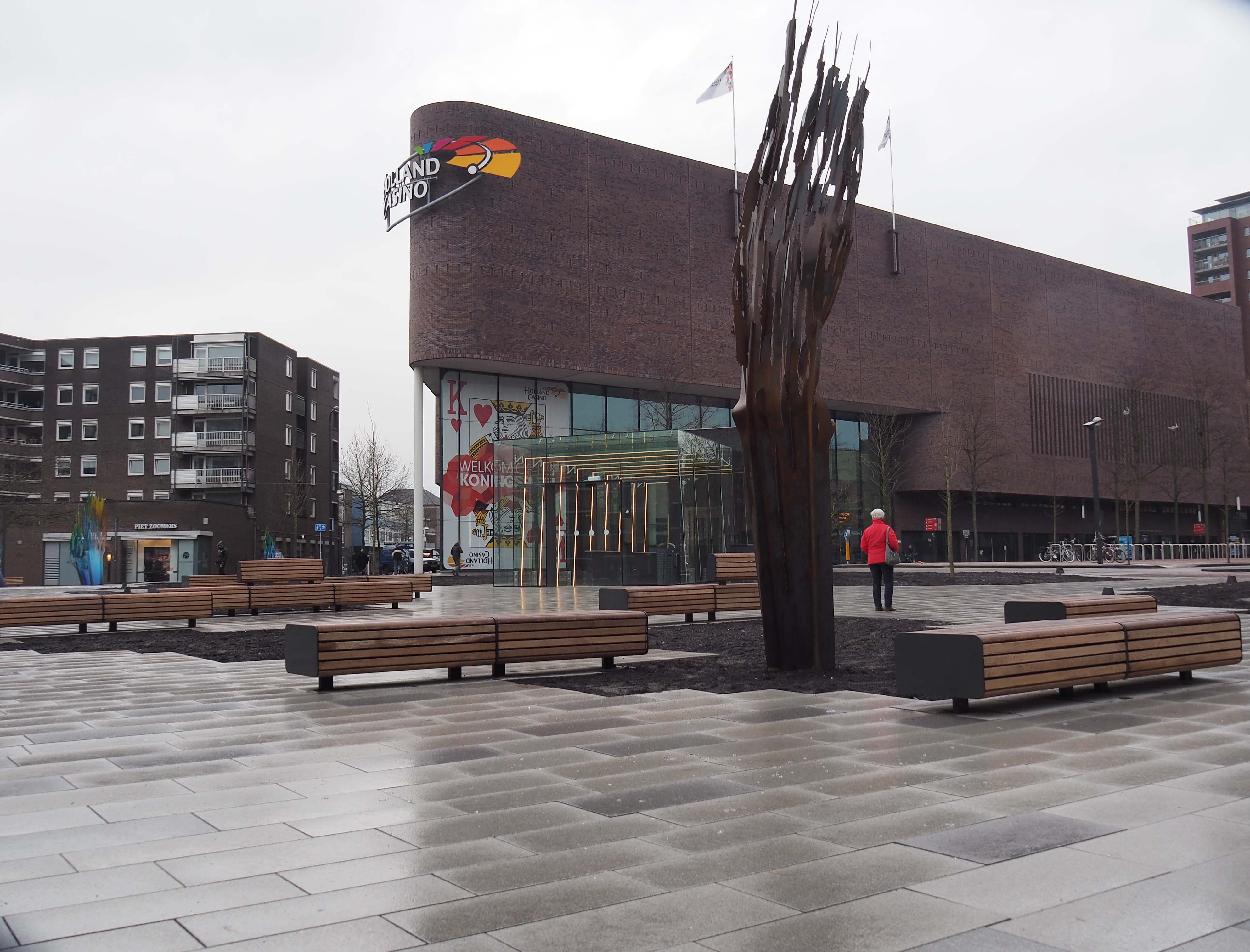 Origineel Falco straatmeubilair onderdeel van kunstwerk