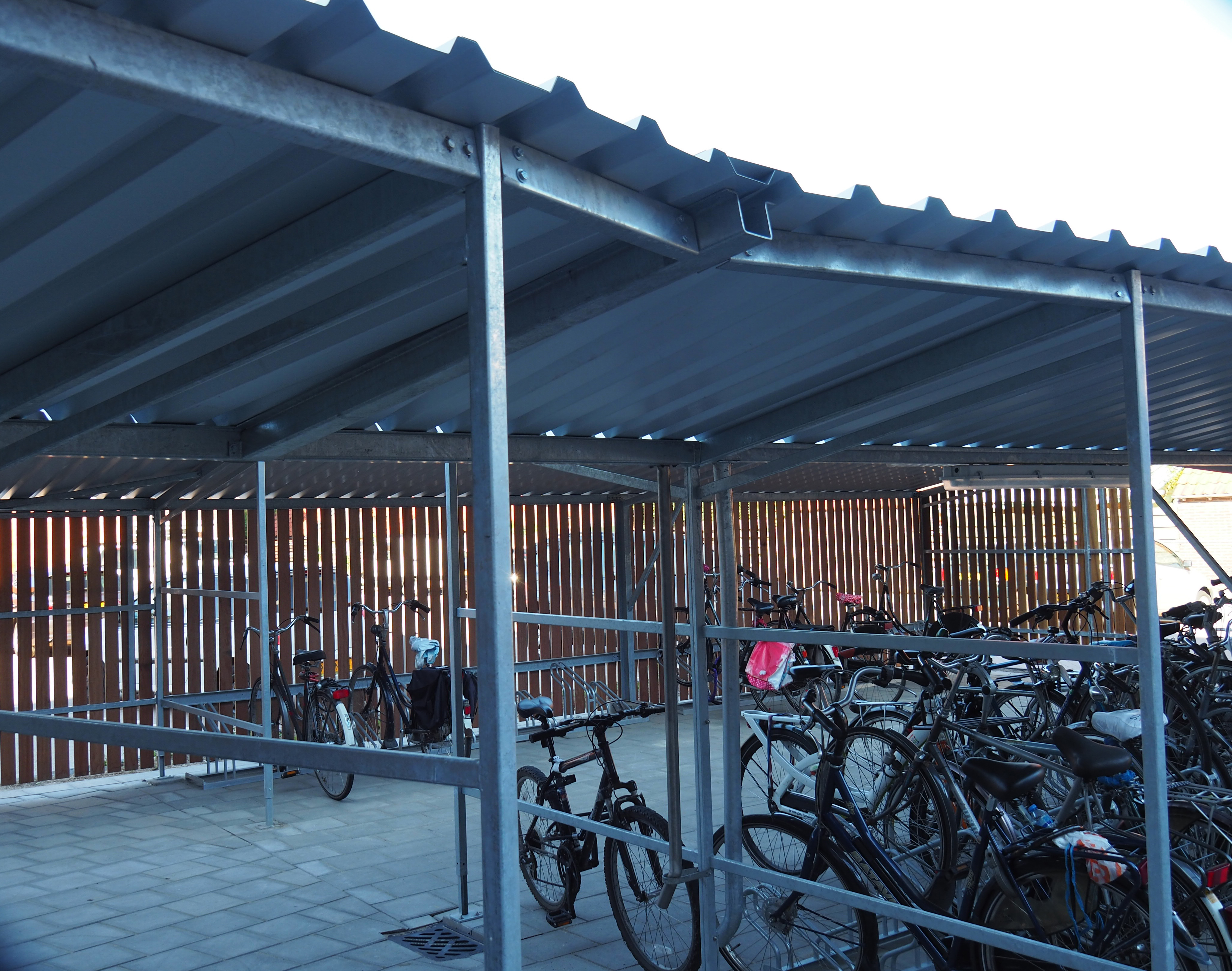 Fietsparkeeroplossing voor studentencomplex