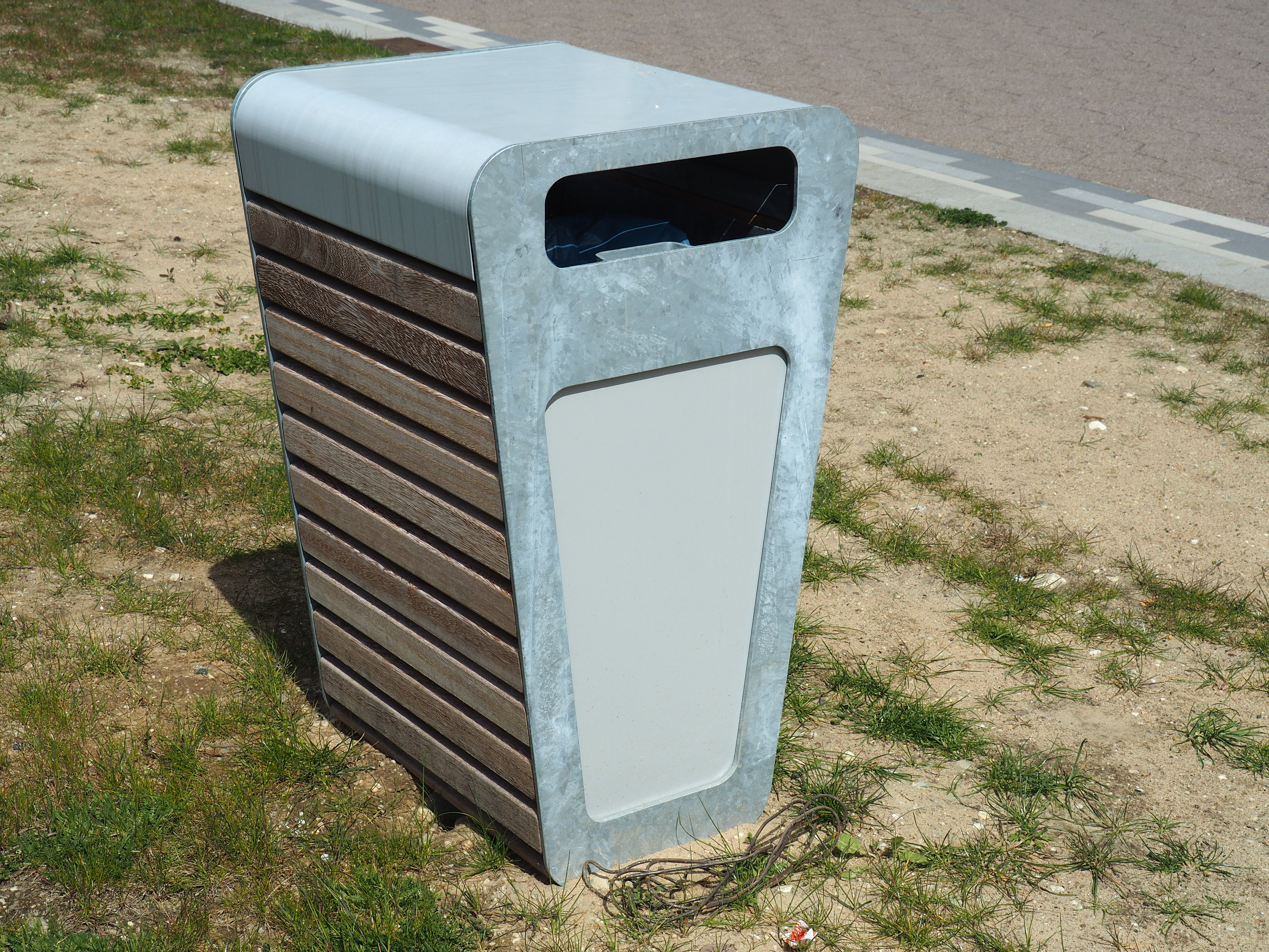 FalcoLinea afvalbak met zijopening