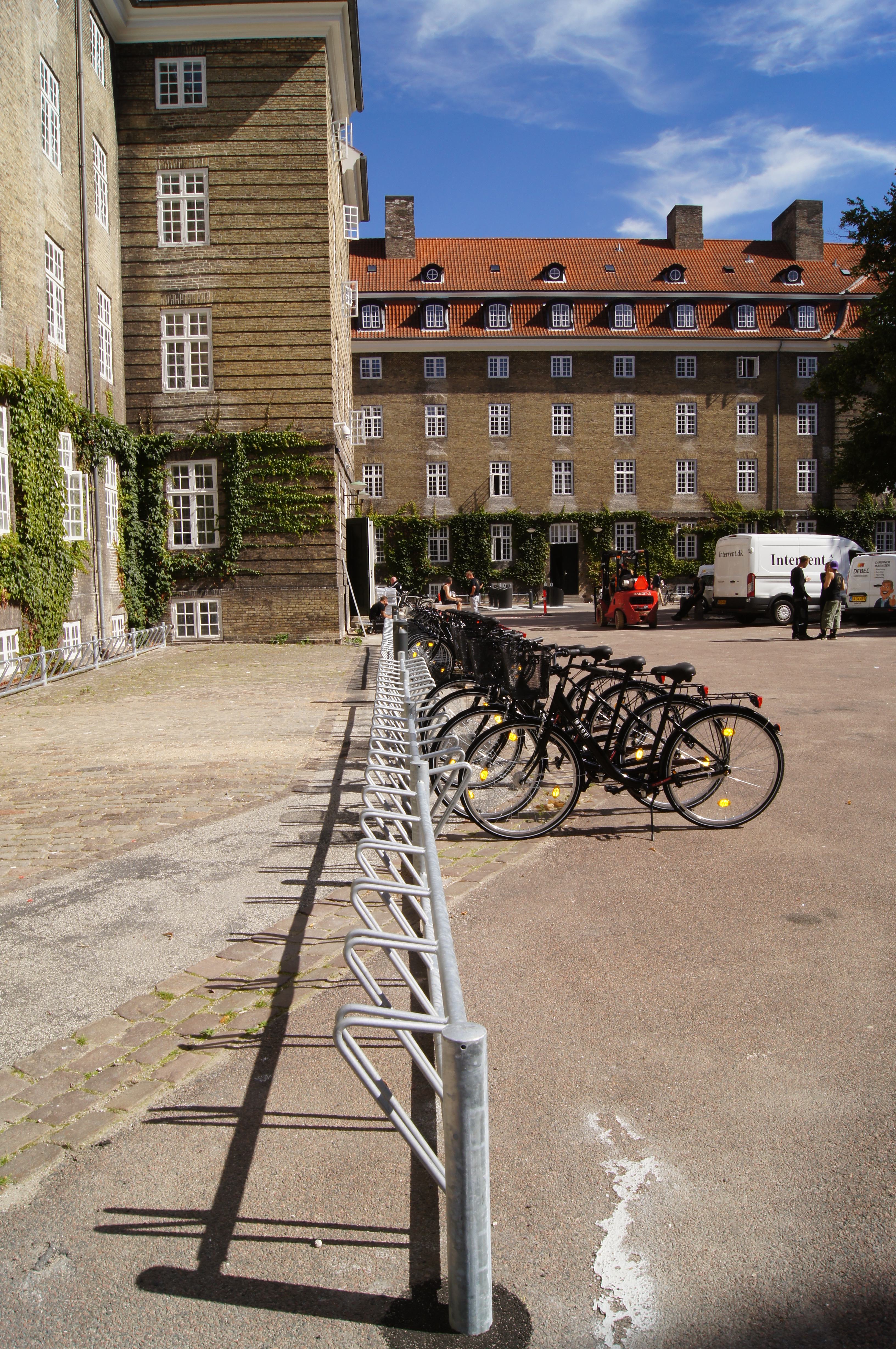Fietsparkeervoorzieningen voor Deense universiteit
