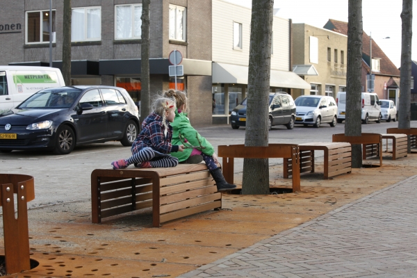 71702_straatmeubilair_cortenstaal