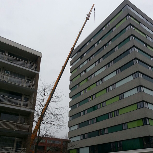 79483_inrichting_dakterras_buitenterrein_banken_afvalbak_peukenpaal