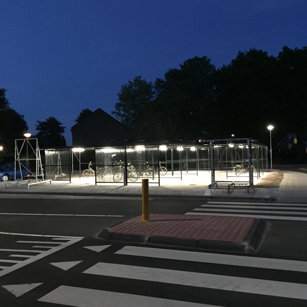 87771_fietsparkeren_fietsoverkapping_FalcoZan_LEDverlichting