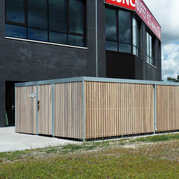 84341_fietsenstalling_afsluitbaar_deur_met_slot_van_der_valk