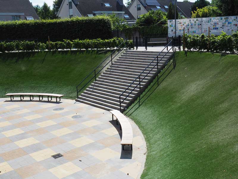 Op de eerste rij in het Amfitheater bij De Nieuwe Baarnsche School