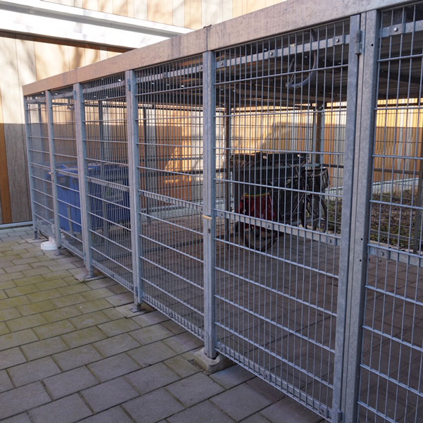 83144_fietsparkeren_overkapping_fietsenrekken_paaltjes