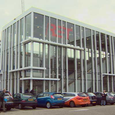 81062_fiestenstalling_metrostation_capelle