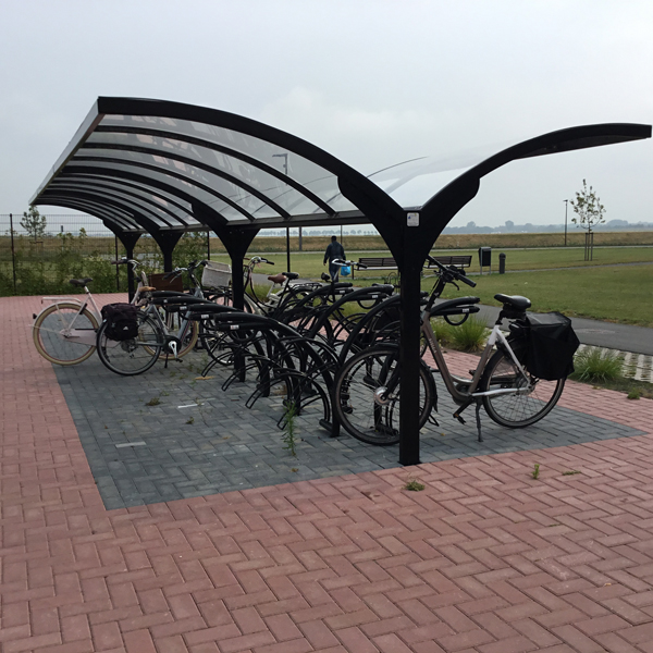 74772 straatmeubilair buitenterrein fietsoverkapping fietsparkeren zitbanken fietsenrekken afzetpalen