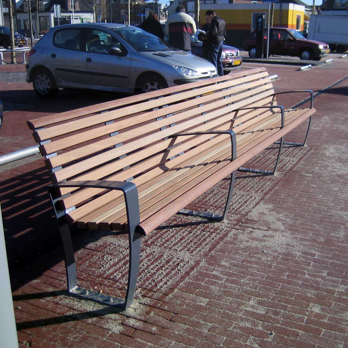 straatmeubilair zitbank buitenbank Deventer