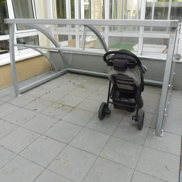 114243 overkapping kinderwagens