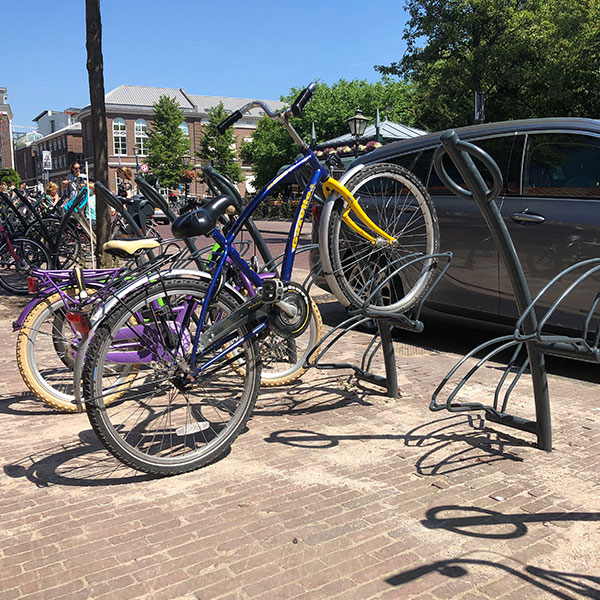 115839+116255 circulair aanbesteding leiden fietsaprkeren fietsenrekken fietsaanleunbeugels