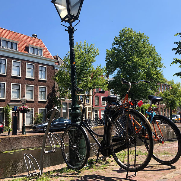 115839+116255 circulair aanbesteding leiden fietsaprkeren fietsenrekken fietsaanleunbeugels