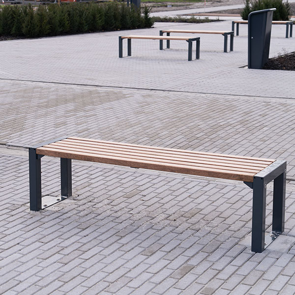 131106 straatmeubilair fietsparkeren buitenbank fietsaanleunbeugels afvalbak 