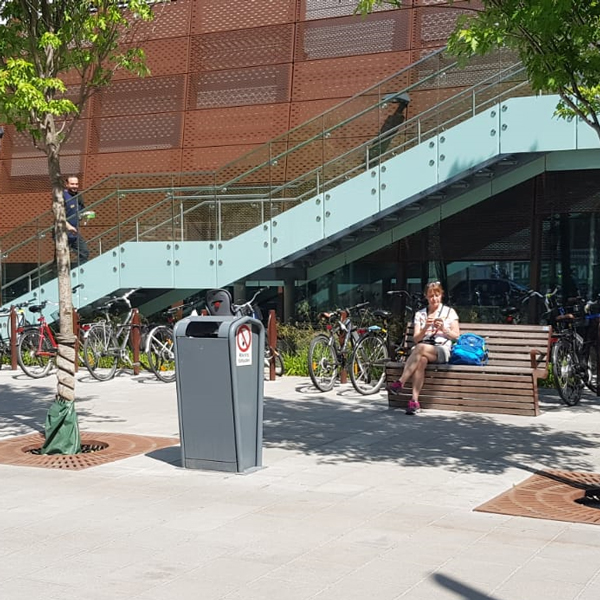 afvalbak-straatmeubilair=FalcoJona1