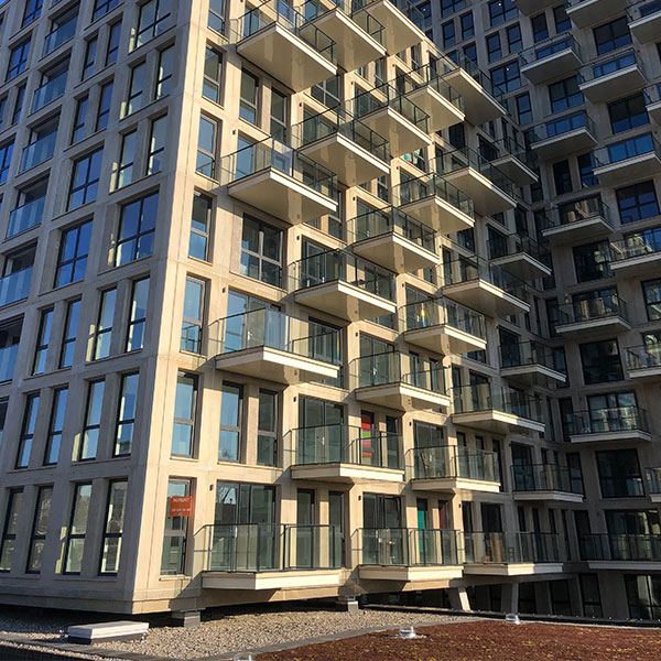 112534 straatmeubilair dakterras buitenbank poefjes picknickset scooter parkeerplaats